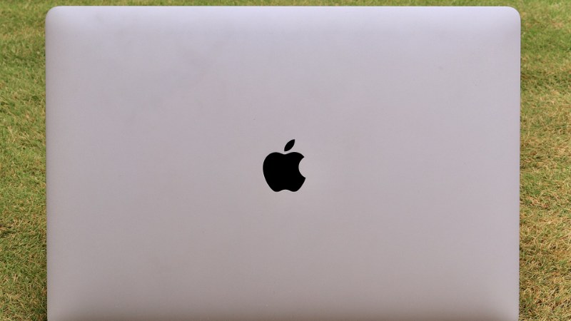 Un MacBook Pro, la machine sur laquelle l’IA locale a été essayée